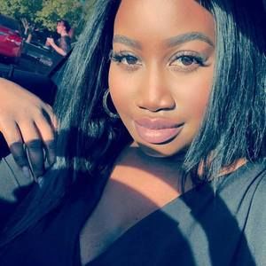 Meet your Posher, Jeanee